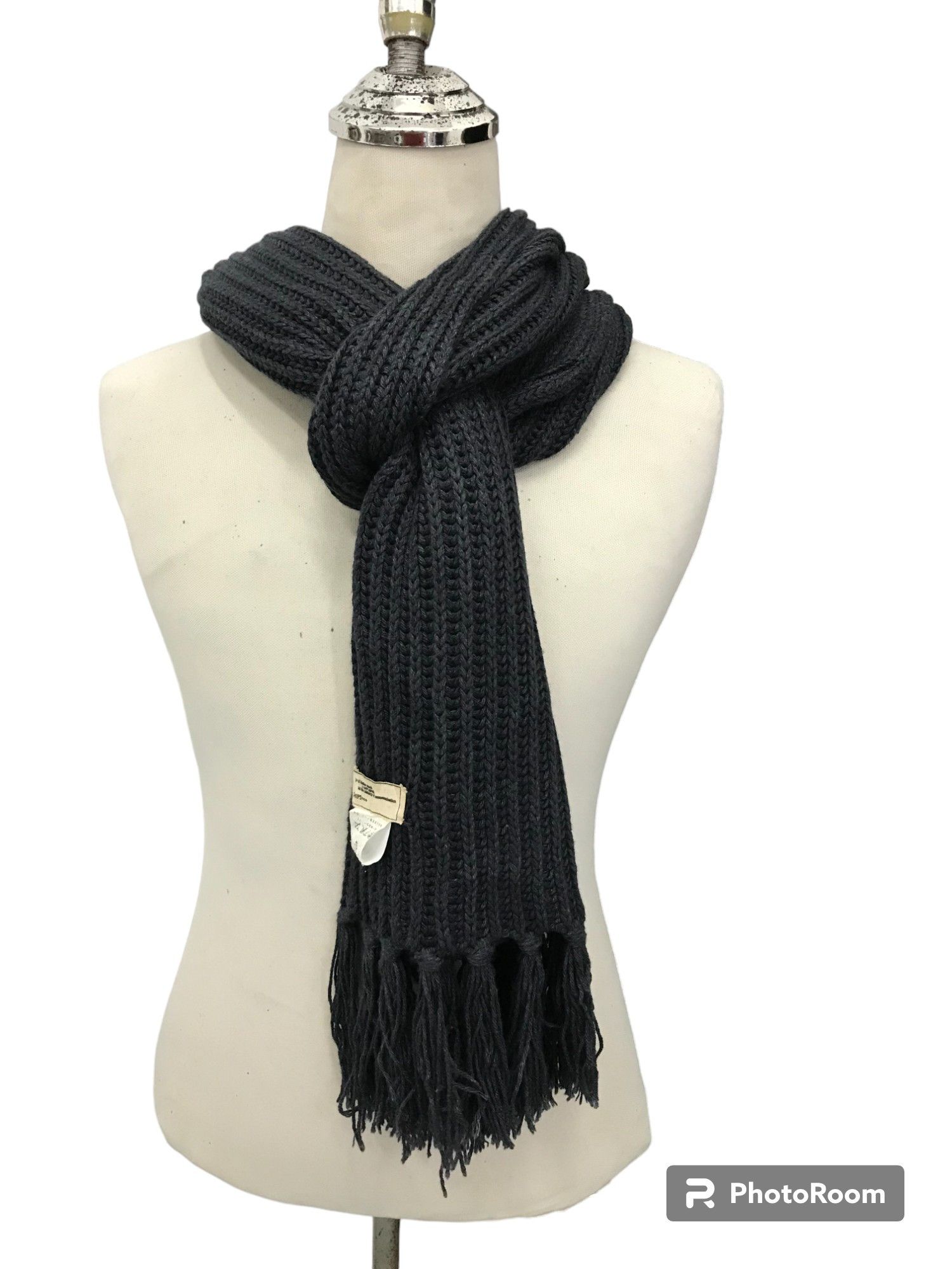 SHIPS Ships Pleated Wool Scarf Muffler V484 Size ONE SIZE - 1 Thumbnail