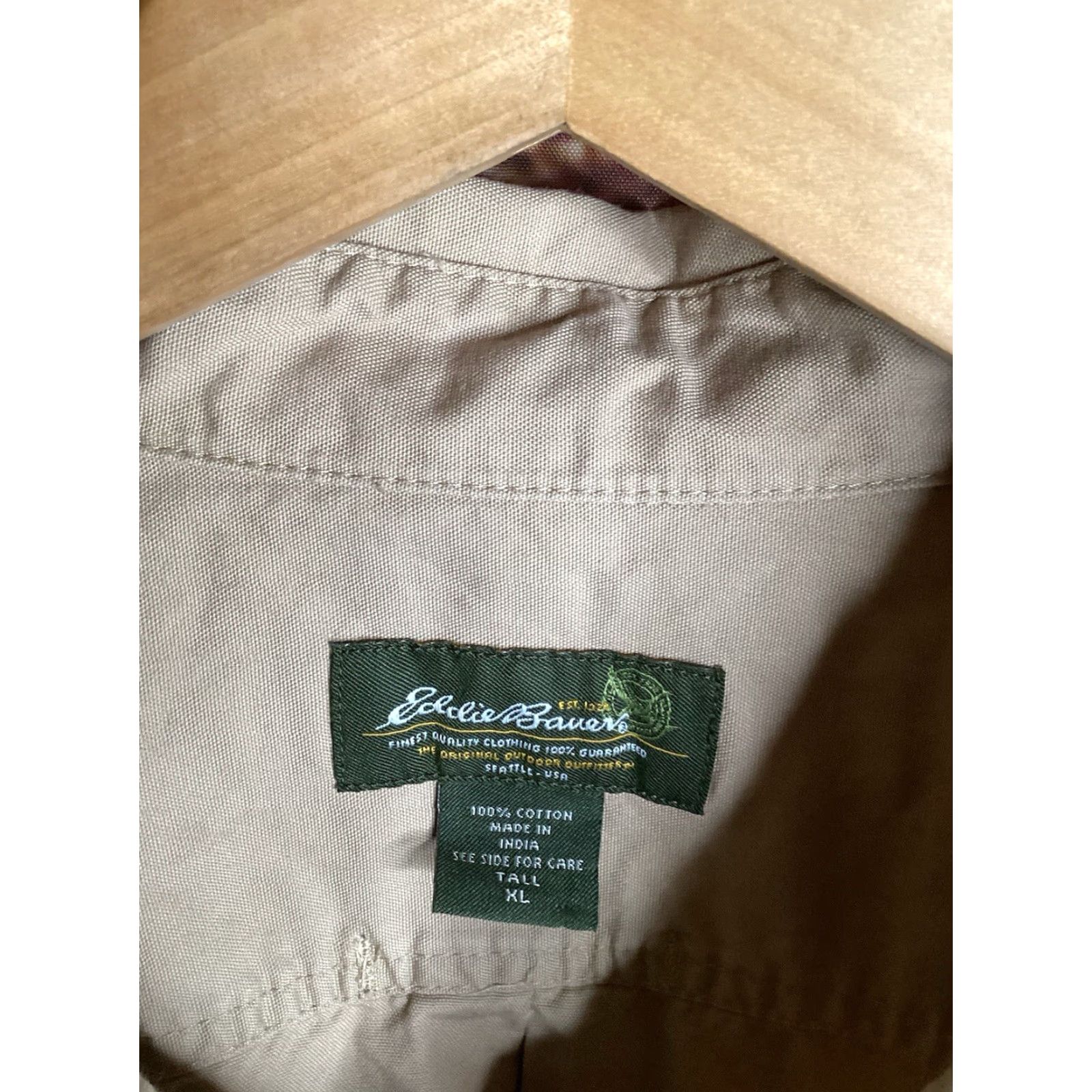 Eddie Bauer VINTAGE Eddie Bauer Men’s XL Tall Cotton Button-Up Tan Long Sleeve Size US XL / EU 56 / 4 - 2 Thumbnail