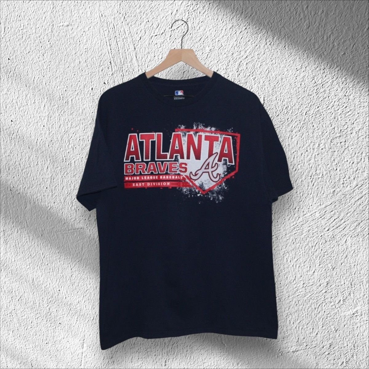 MLB Atlanta Braves Home Plate MLB Graphic Shirt Size US XL / EU 56 / 4 - 1 Thumbnail