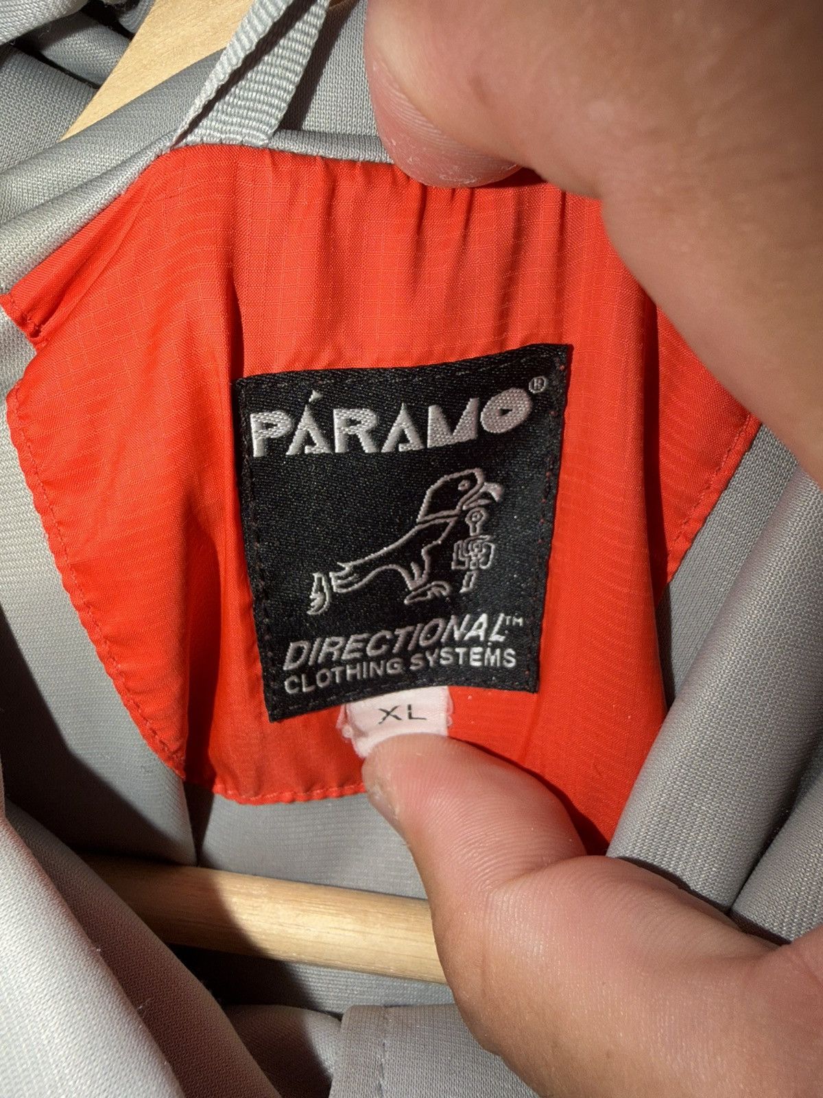 Other PARAMO Andina Waterproof Jacket UNISEX Size XL Size US XL / EU 56 / 4 - 8 Thumbnail