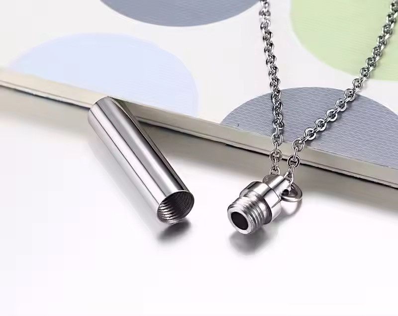 Other Openable Cylindrical Capsule Pendant Necklace Size ONE SIZE - 2 Thumbnail