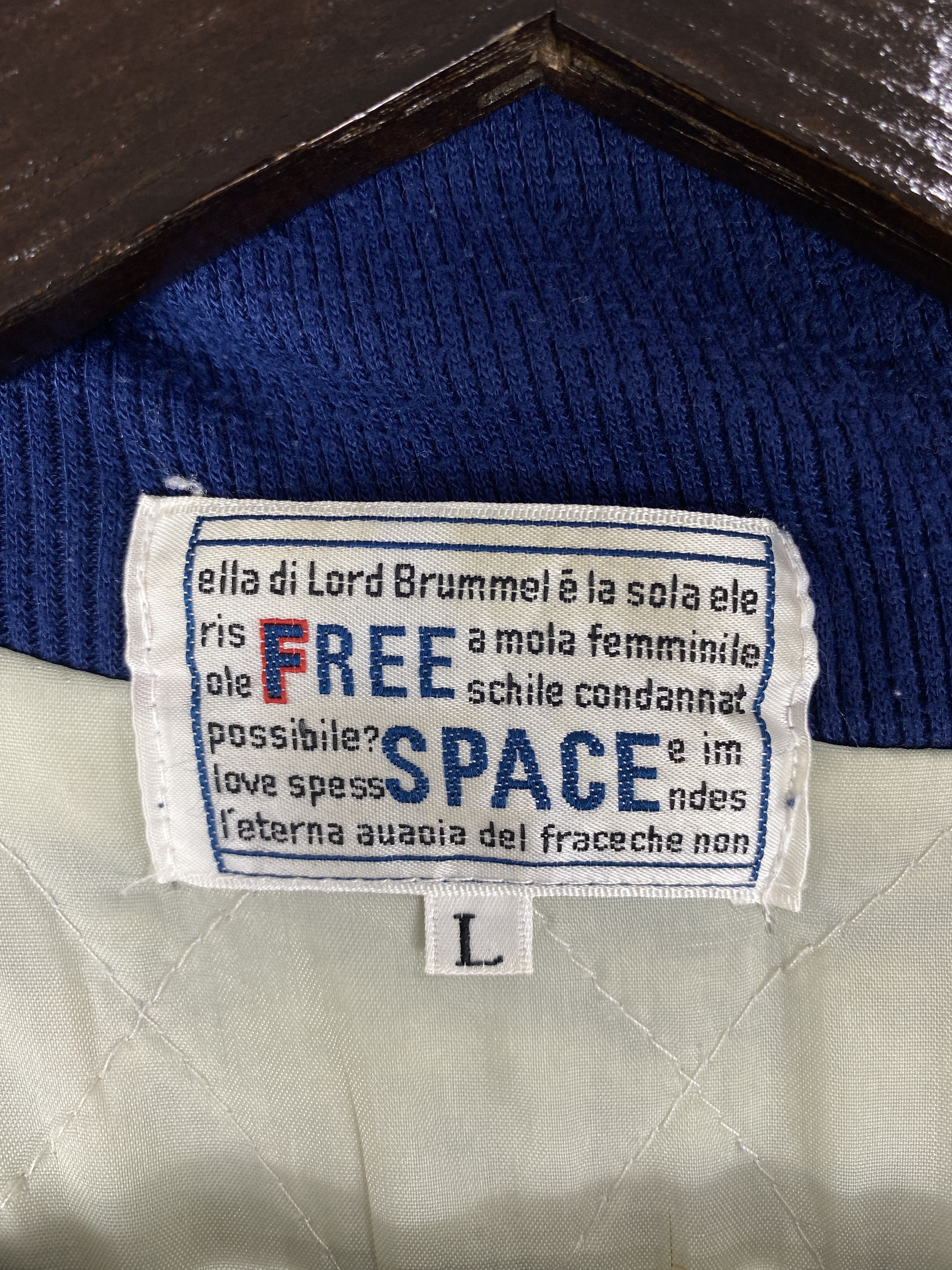 Japanese Brand Vintage Free Space Quilted Lining Jacket J2046 Size US S / EU 44-46 / 1 - 8 Thumbnail