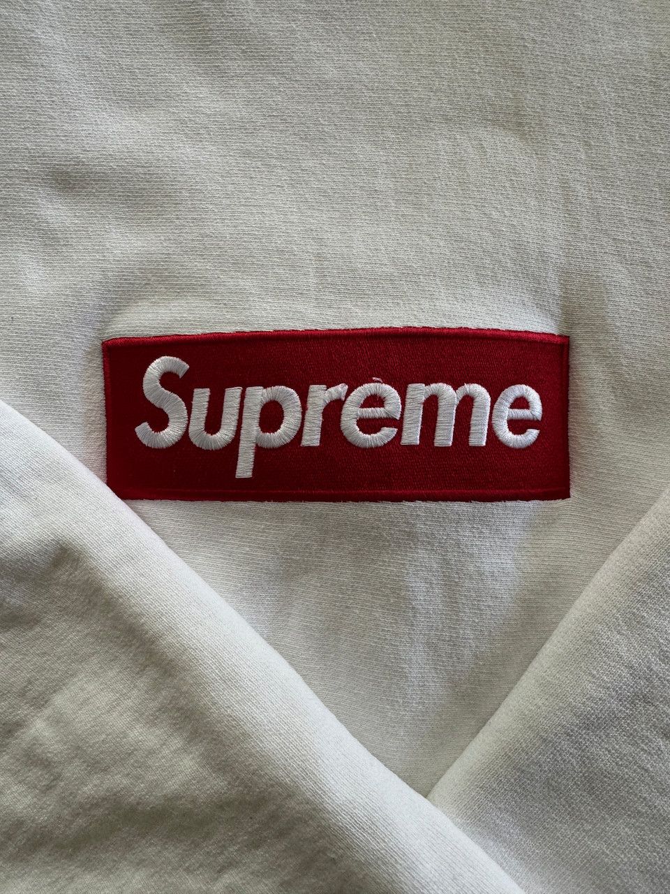 Supreme Supreme Box Logo Crewneck FW2013 - White Size US L / EU 52-54 / 3 - 3 Thumbnail