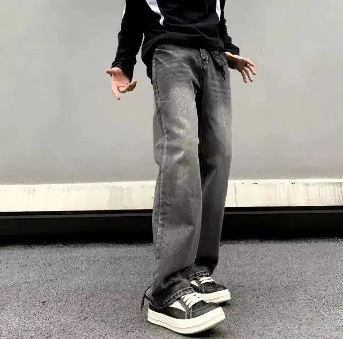 Japanese Brand Retro Style Loose Flared Jean Size US 32 / EU 48 - 6 Thumbnail