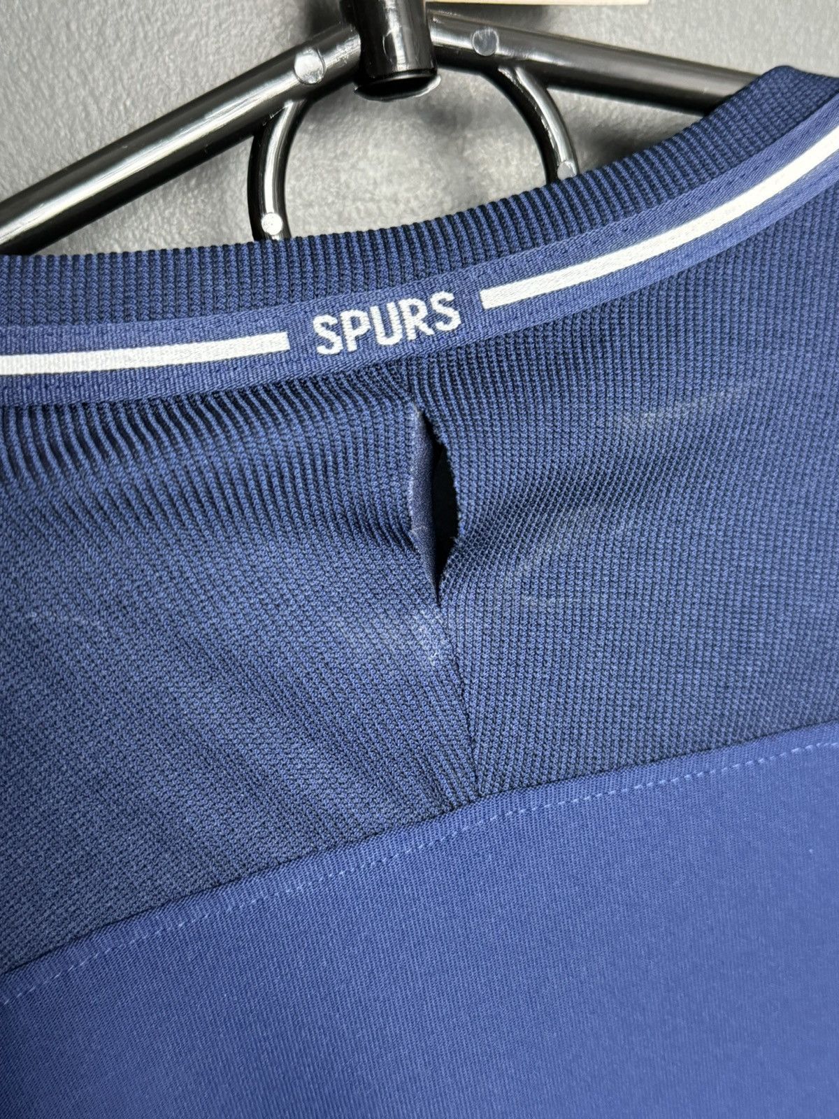Nike Tottenham Hotspur 17/18 Away Football Jersey Size US L / EU 52-54 / 3 - 6 Thumbnail