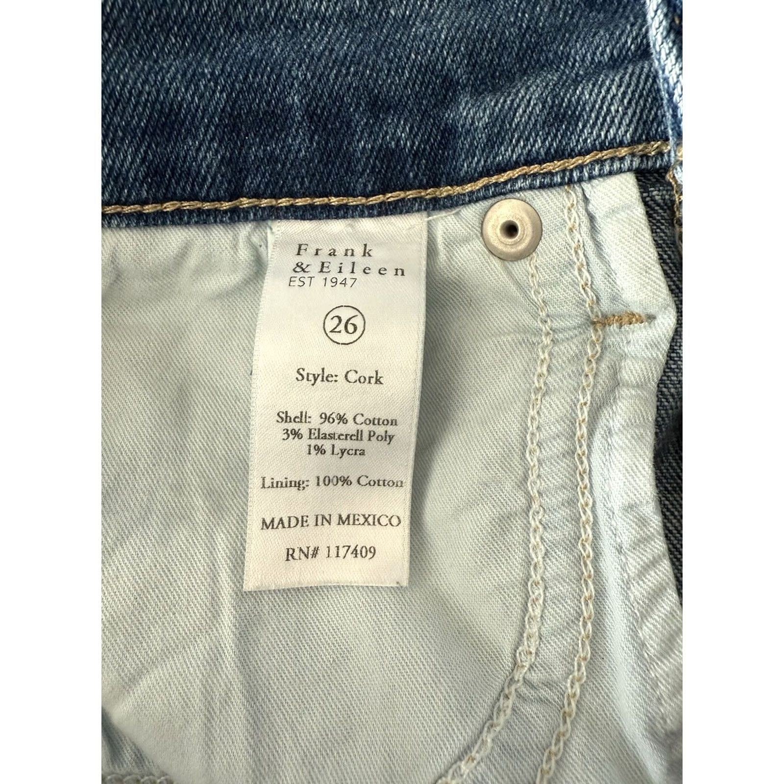 Frank & Eileen Frank & Eileen Jeans Womens 26 Straight Crop Denim Blue 5-Pocket Button Inseam 25"} Size 26" / US 2 / IT 38 - 5 Thumbnail