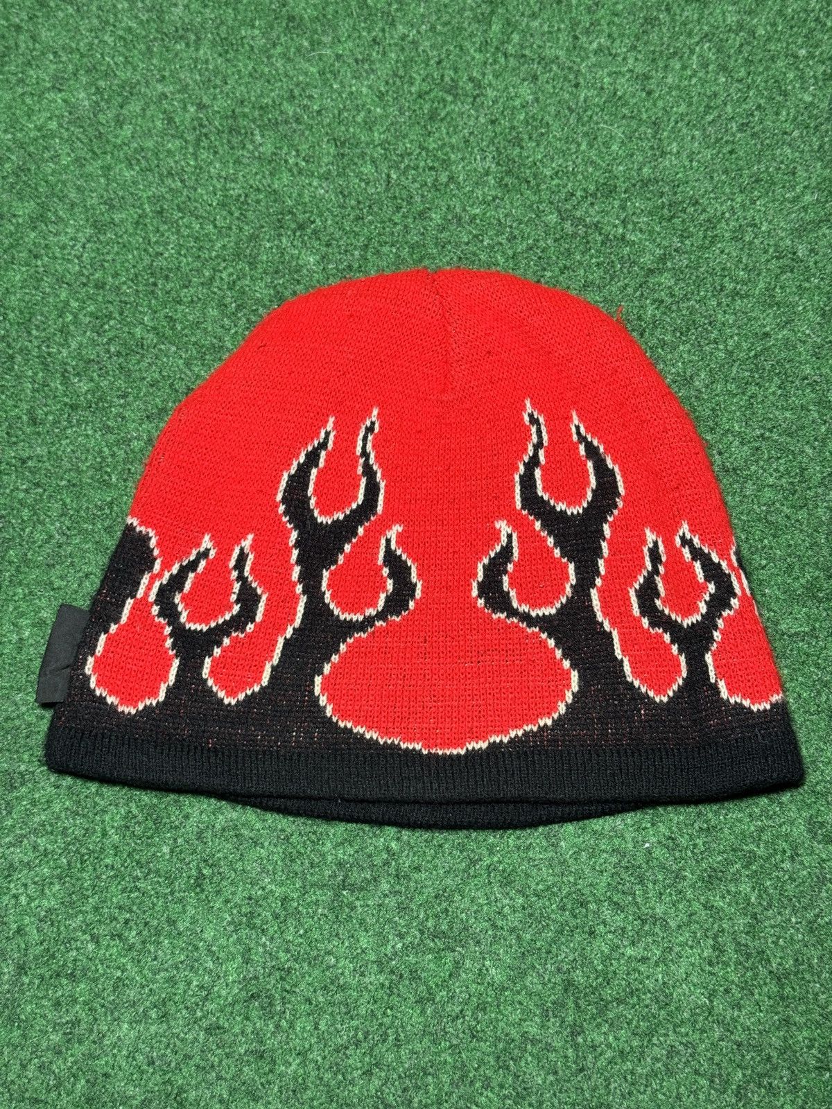 Vintage Vintage Dodge NASCAR 90s Y2K Flames Skull Cap Beanie Size ONE SIZE - 3 Thumbnail