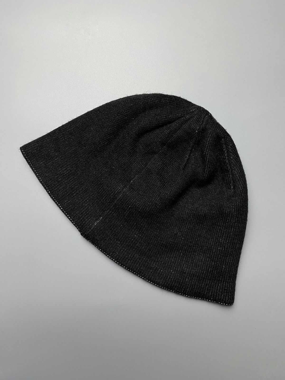 Diesel Vintage Diesel Big Logo 2 Sided Beanie Hat Size ONE SIZE - 5 Thumbnail