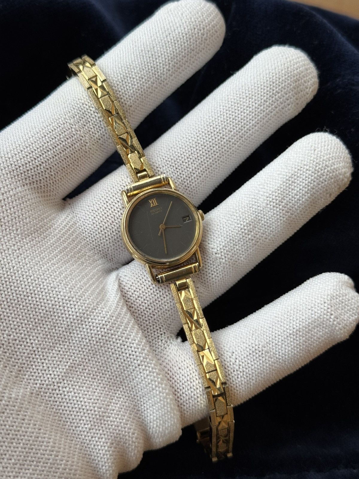Japanese Brand × Seiko × Vintage 90-00s Japanese Seiko Quartz Luxury watch with Data, WORK Size ONE SIZE - 7 Thumbnail