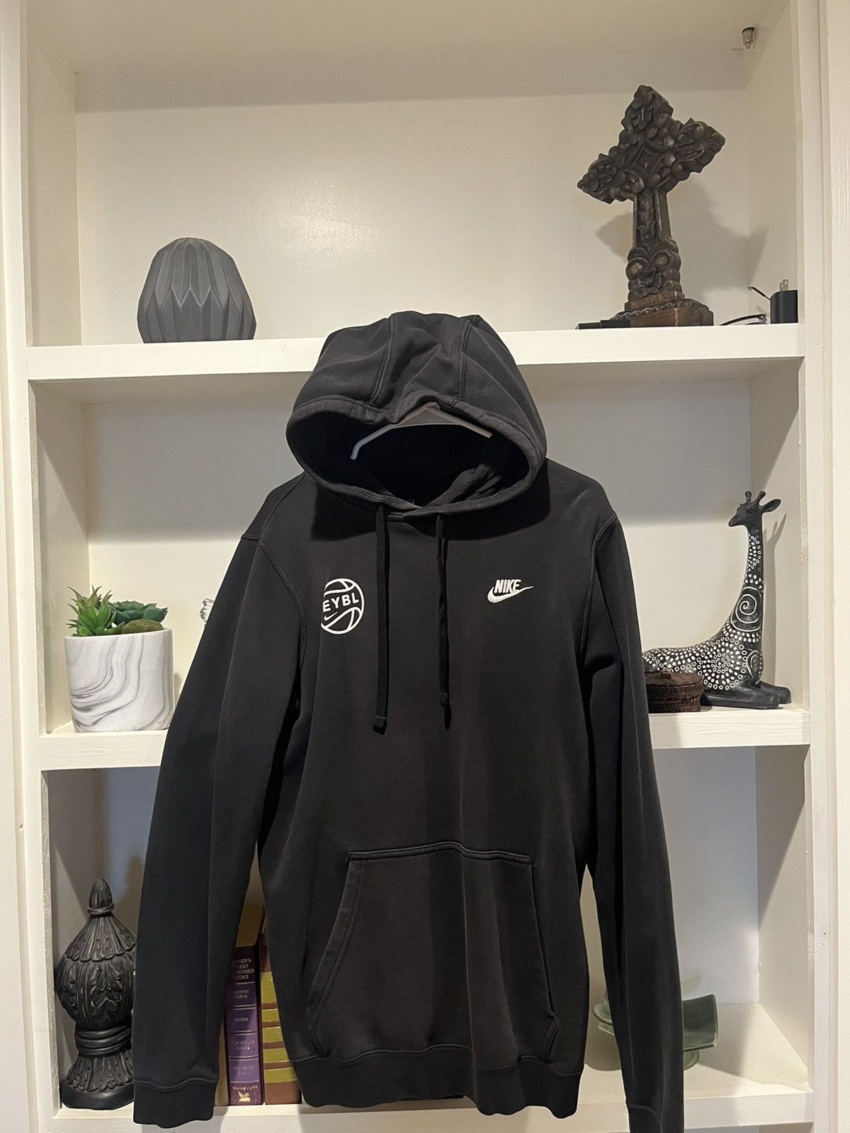 Nike elite hoodie youth hotsell