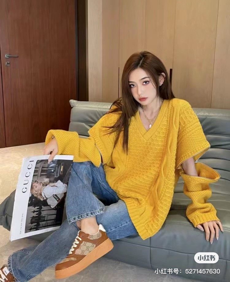 Gucci Gucci Detachable long-sleeved twisted braided V-neck pullov Size US M / EU 48-50 / 2 - 6 Thumbnail