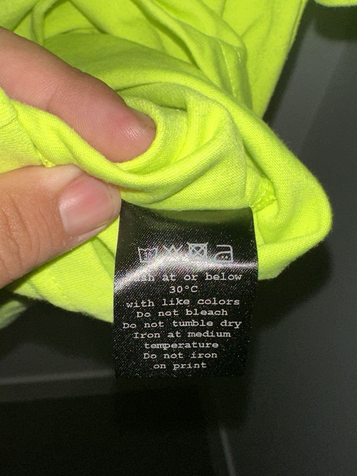 Misbhv Misbhv slogan neon Tee Large Size US L / EU 52-54 / 3 - 7 Thumbnail