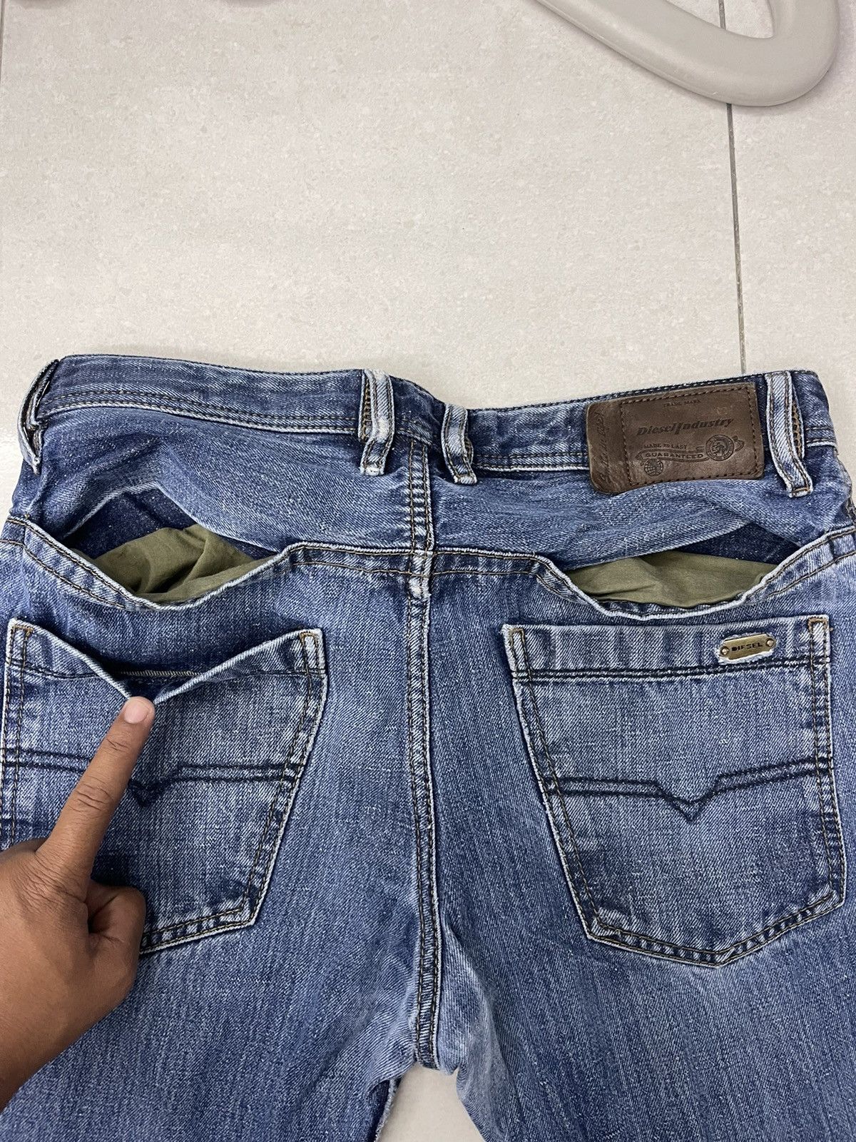 Diesel Vintage Diesel Braddom Regular Slim Denim Size US 30 / EU 46 - 15 Thumbnail