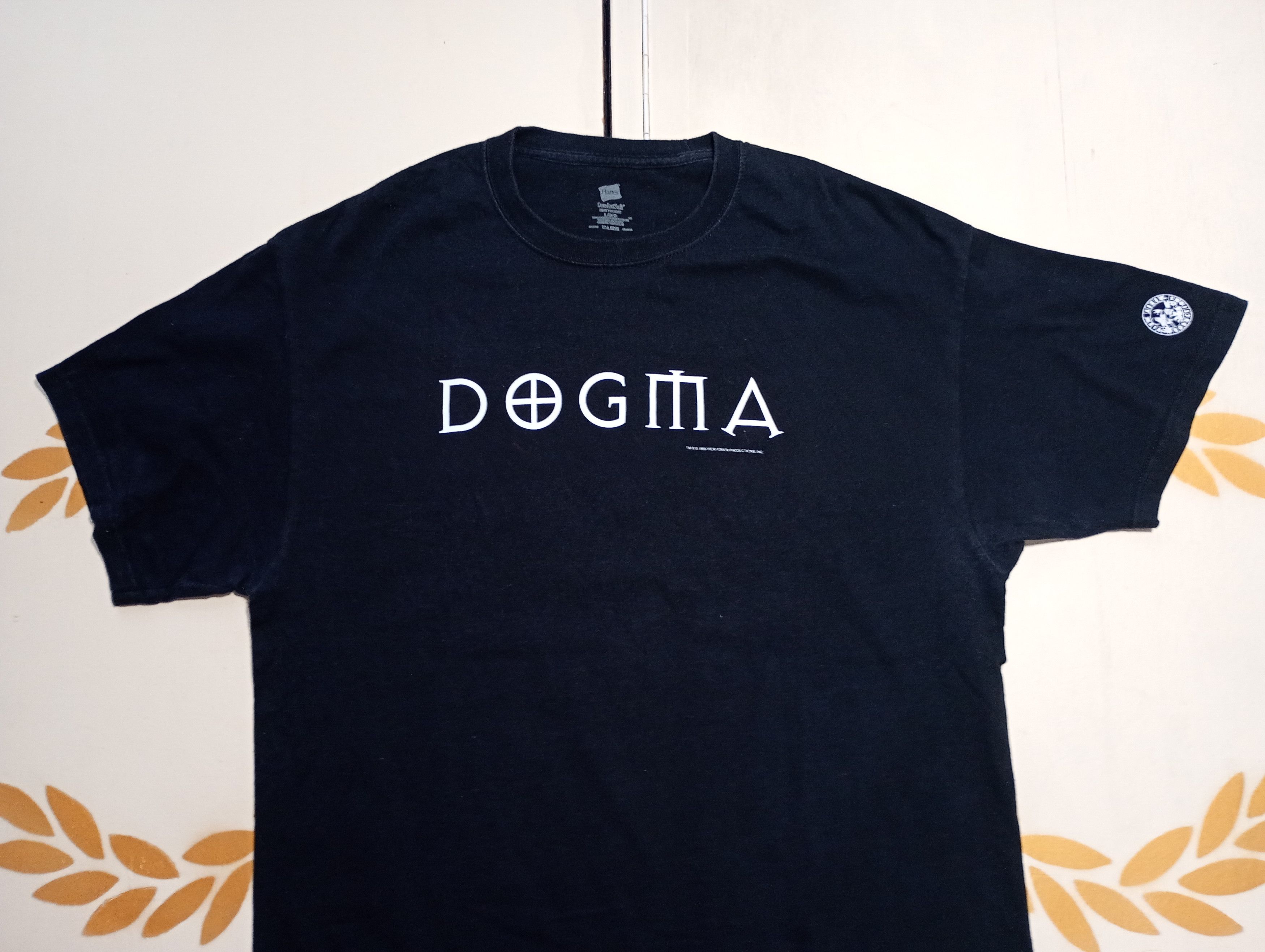 Hanes DOGMA Movie T-Shirt 1999 Size US L / EU 52-54 / 3 - 4 Thumbnail