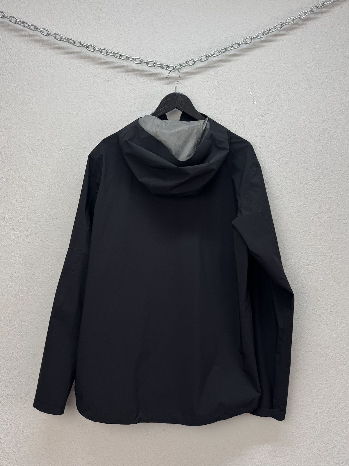 Goretex × Peak Performance Vintage Peak Performance Gore-Tex Black Jacket Arcteyx Style Size US L / EU 52-54 / 3 - 12 Thumbnail