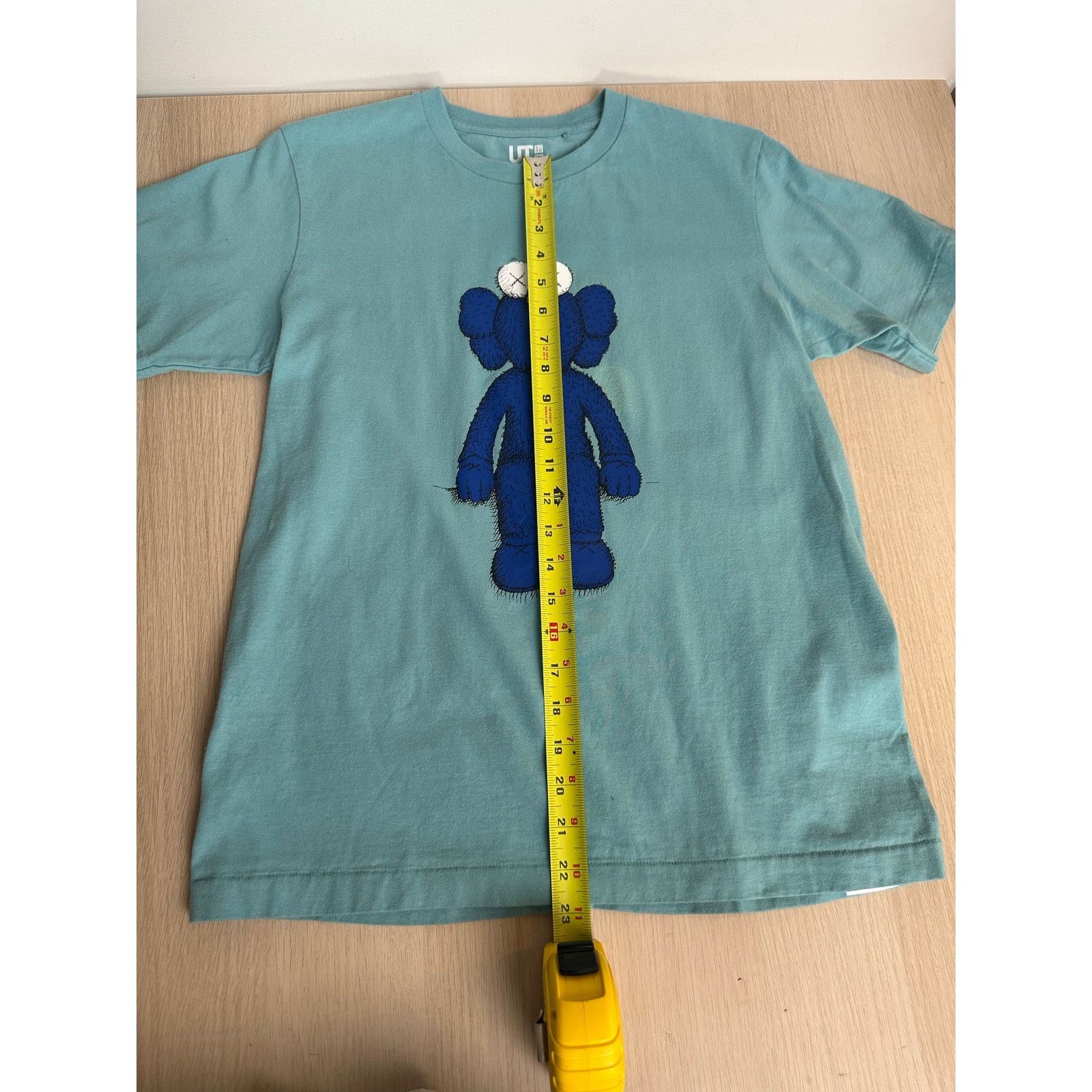 Kaws KAWS x Uniqlo Blue BFF Tee - Size S - New Size US S / EU 44-46 / 1 - 4 Thumbnail