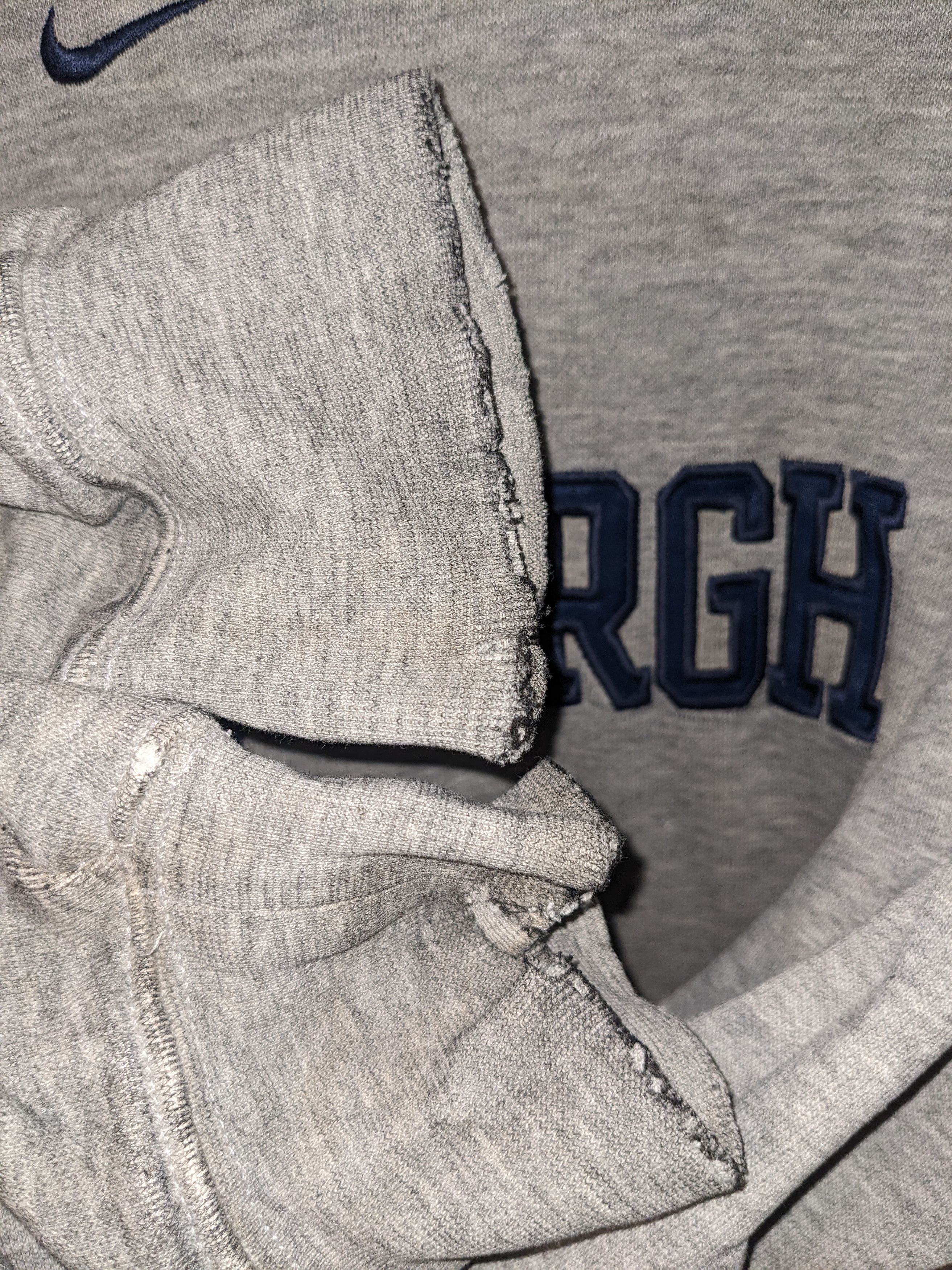 Vintage Vintage Y2K Pittsburgh University Nike Center Swoosh Hoodie Size US XL / EU 56 / 4 - 4 Thumbnail