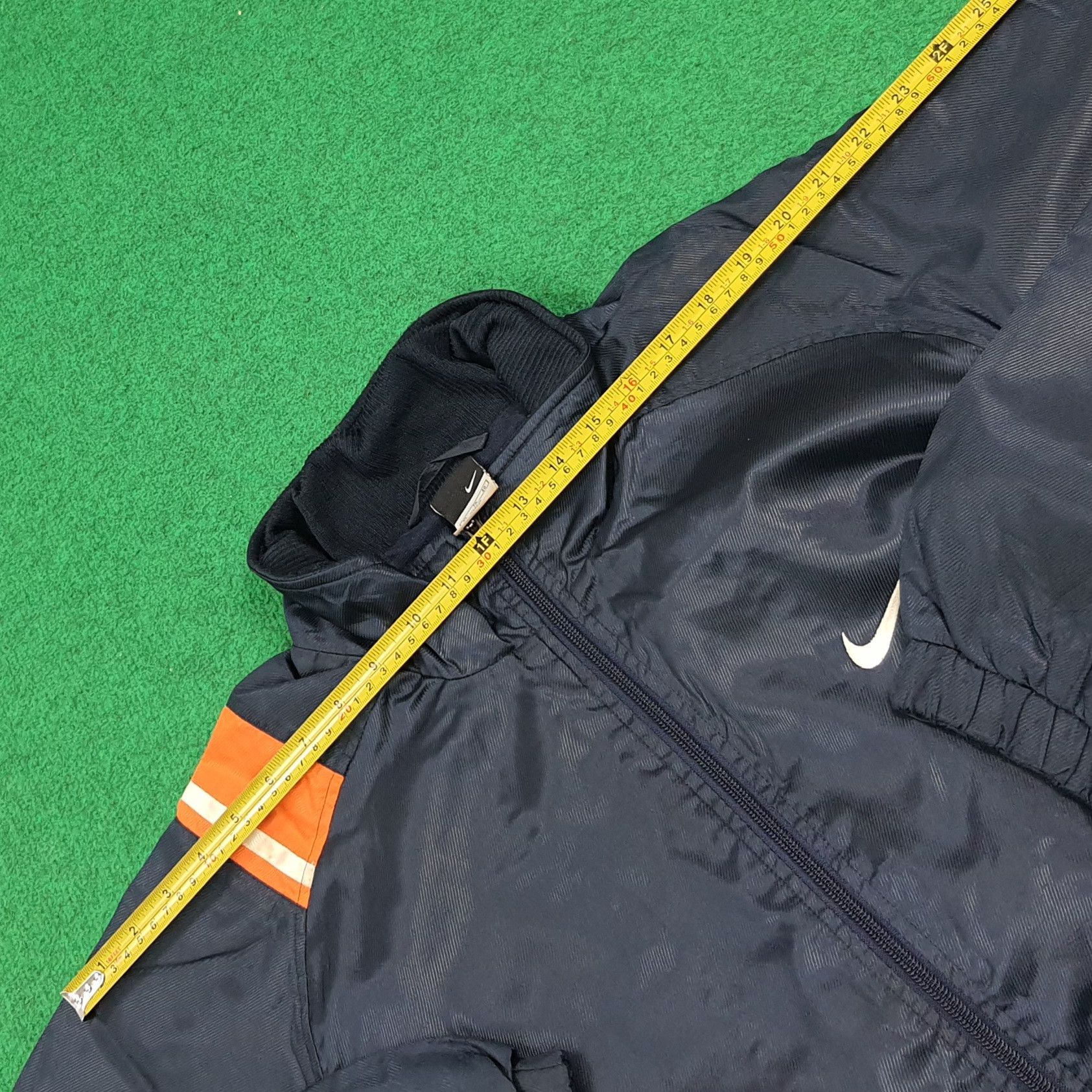 Nike Vintage Nike Track Sideline Gear Jacket C281N11 Size US XL / EU 56 / 4 - 11 Thumbnail