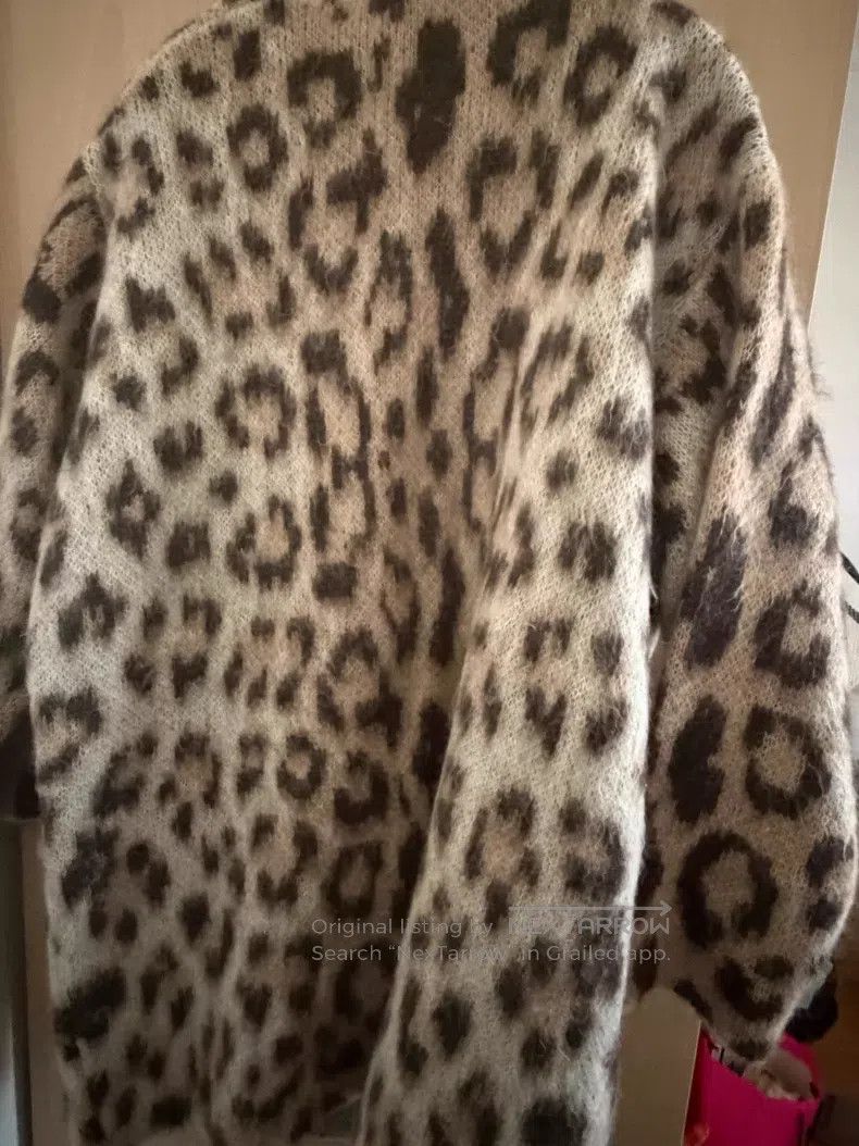 Loewe Loewe Leopard print wool cardigan, leopard pattern Size S / US 4 / IT 40 - 5 Thumbnail