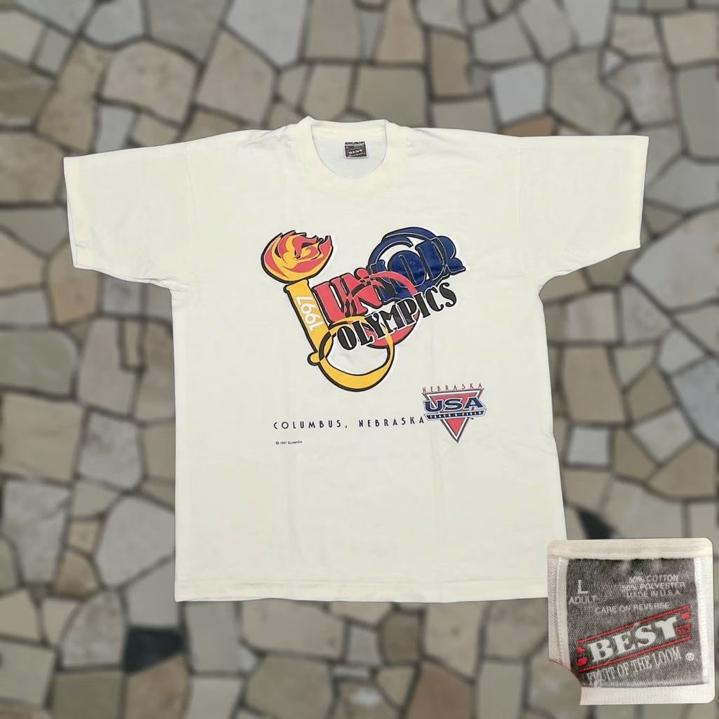 Fruit Of The Loom VINTAGE 1997 Junior Olympics Nebraska Track T Shirt Mens L Single Stitch Crew Neck Short Sleeve Cotton Cream 90s Retro Running Shirt Boxy Fit Mens Size US L / EU 52-54 / 3 - 1 Thumbnail