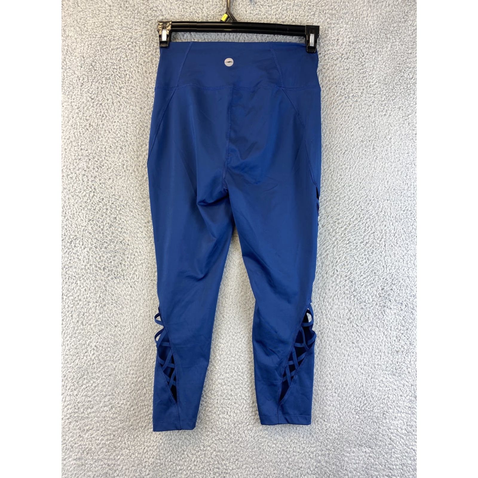 Avia Avia Capri Leggings Navy High Waist S Women Capri Leggings Navy High Waist S Media Pocket Moisture Wicking Stretch CrossFit Activewear Size 28" / US 6 / IT 42 - 6 Thumbnail