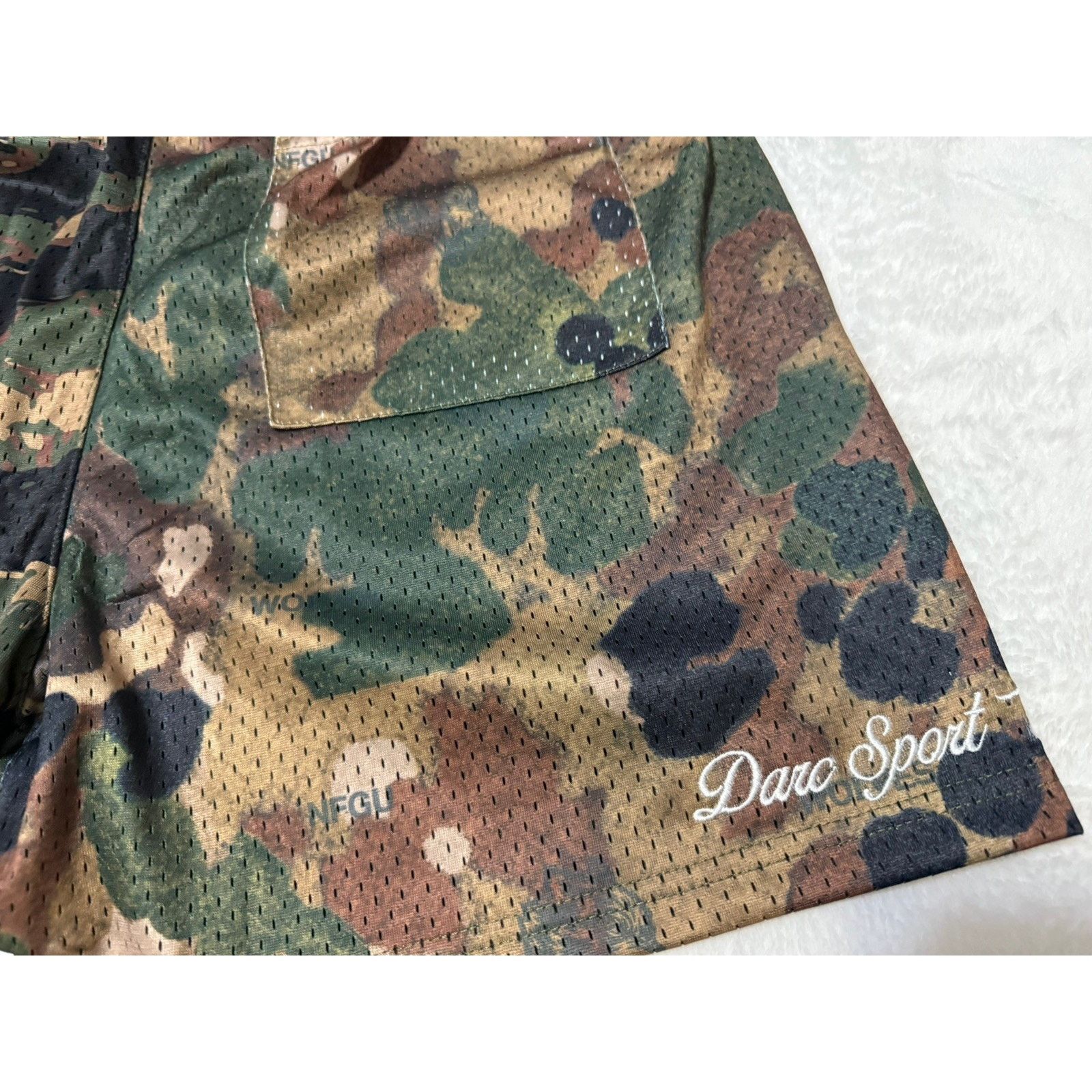 Darc Sport Darc Sport Camo Mesh Shorts Men Medium Limited 574/1000 Rare Size US 32 / EU 48 - 6 Thumbnail
