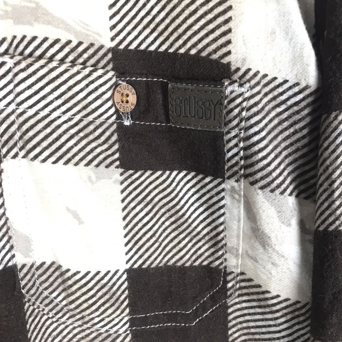 Stussy 🔥Rare🔥Vintage 90’s Stussy Painter Print Plaid Shirt Size US M / EU 48-50 / 2 - 7 Thumbnail