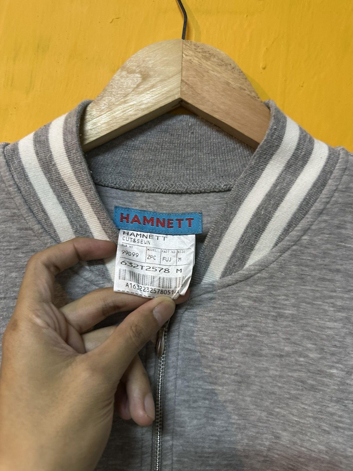 Katharine Hamnett London Authentic Katharine Hamnett Classic Athletic Sweater Size US M / EU 48-50 / 2 - 5 Thumbnail