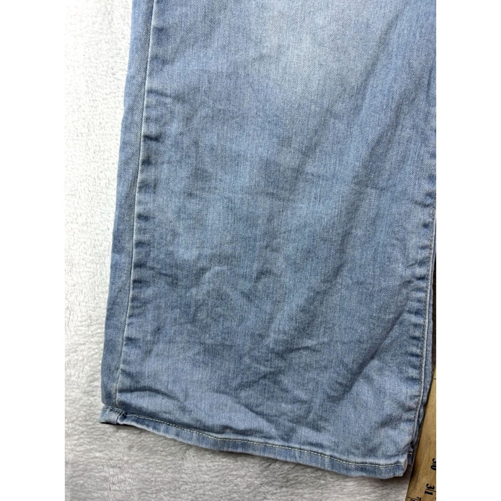 Levi's Levi's 726 Flare Jeans Women's 32x30 Light Wash Denim Size 24" / US 00 / IT 34 - 4 Thumbnail