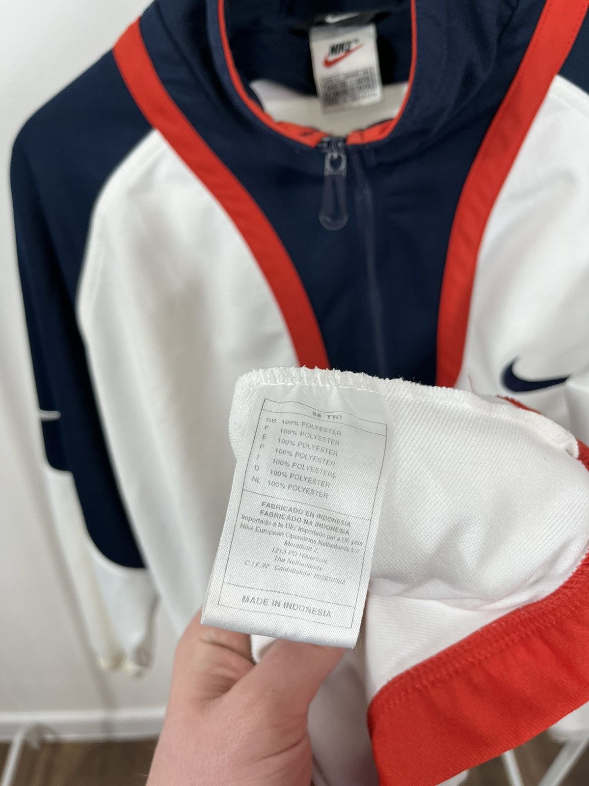 Nike × Vintage NIKE SWOOSH LOGO RETRO Y2K 90’S TRACK JACKET Size US L / EU 52-54 / 3 - 8 Thumbnail