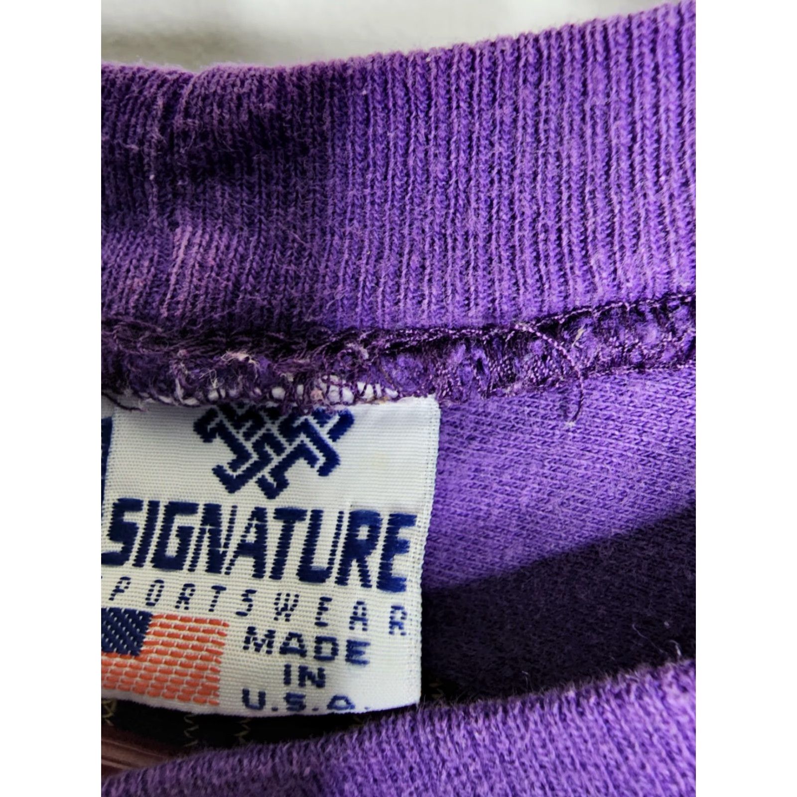 Alife VINTAGE VTG M Theta Epsilon Pi 1980s Sorority Fraternity Greek Life T Shirt The Captain Size US M / EU 48-50 / 2 - 4 Thumbnail