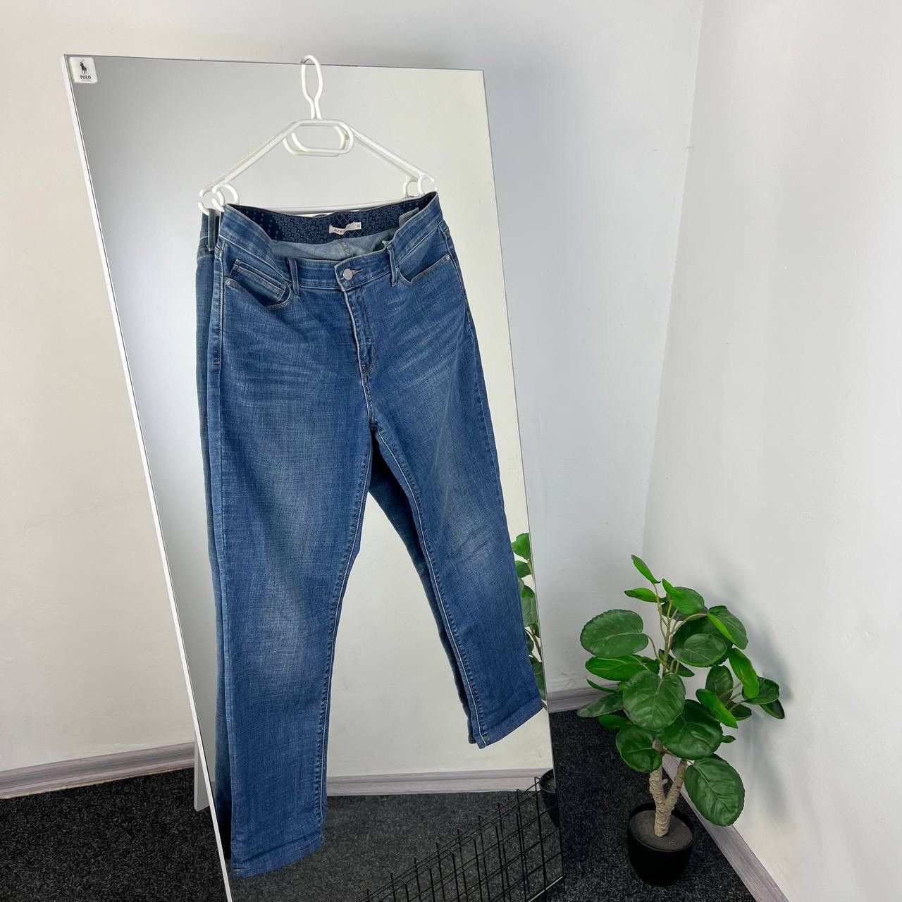 Levi's Vintage 525 Levi’s Blue Denim Jeans Streetwear Style Size 31" - 2 Thumbnail