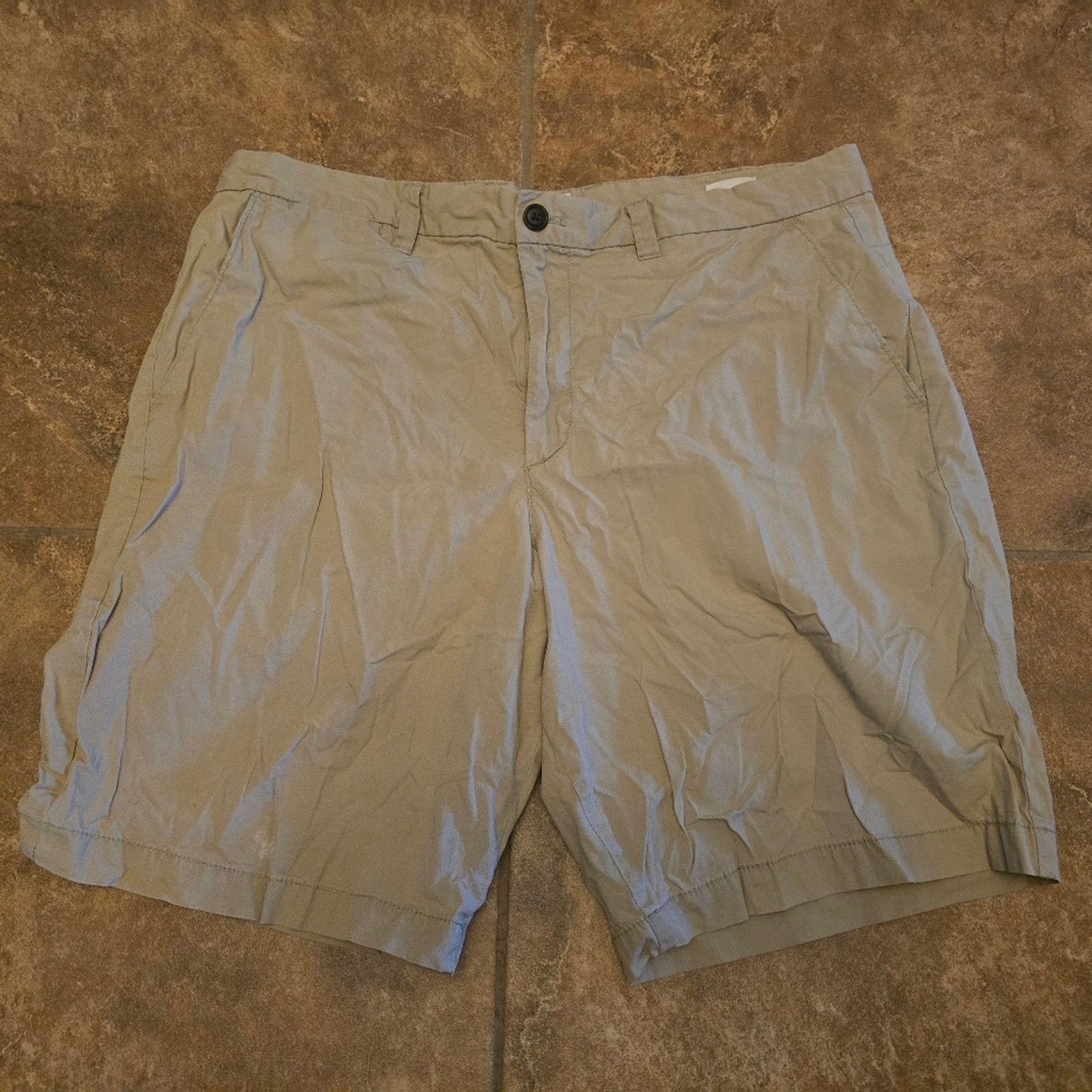Gap Dark Beige | GAP | Khakis Short Size US 36 / EU 52 - 1 Thumbnail
