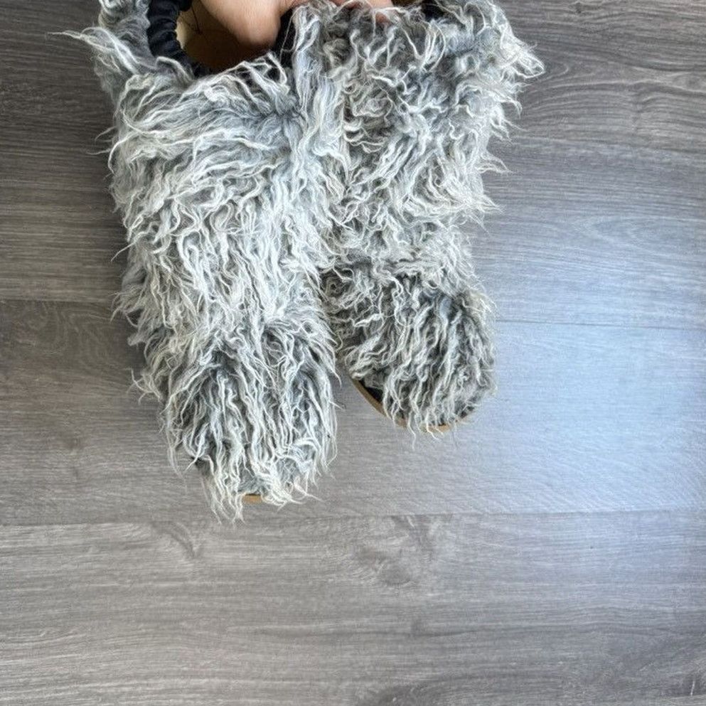 Japanese Brand × Moon Boot × Vintage 90s Vintage Modes Moon Boots Style Yeti Fur Boots Size US 6 / IT 36 - 4 Thumbnail