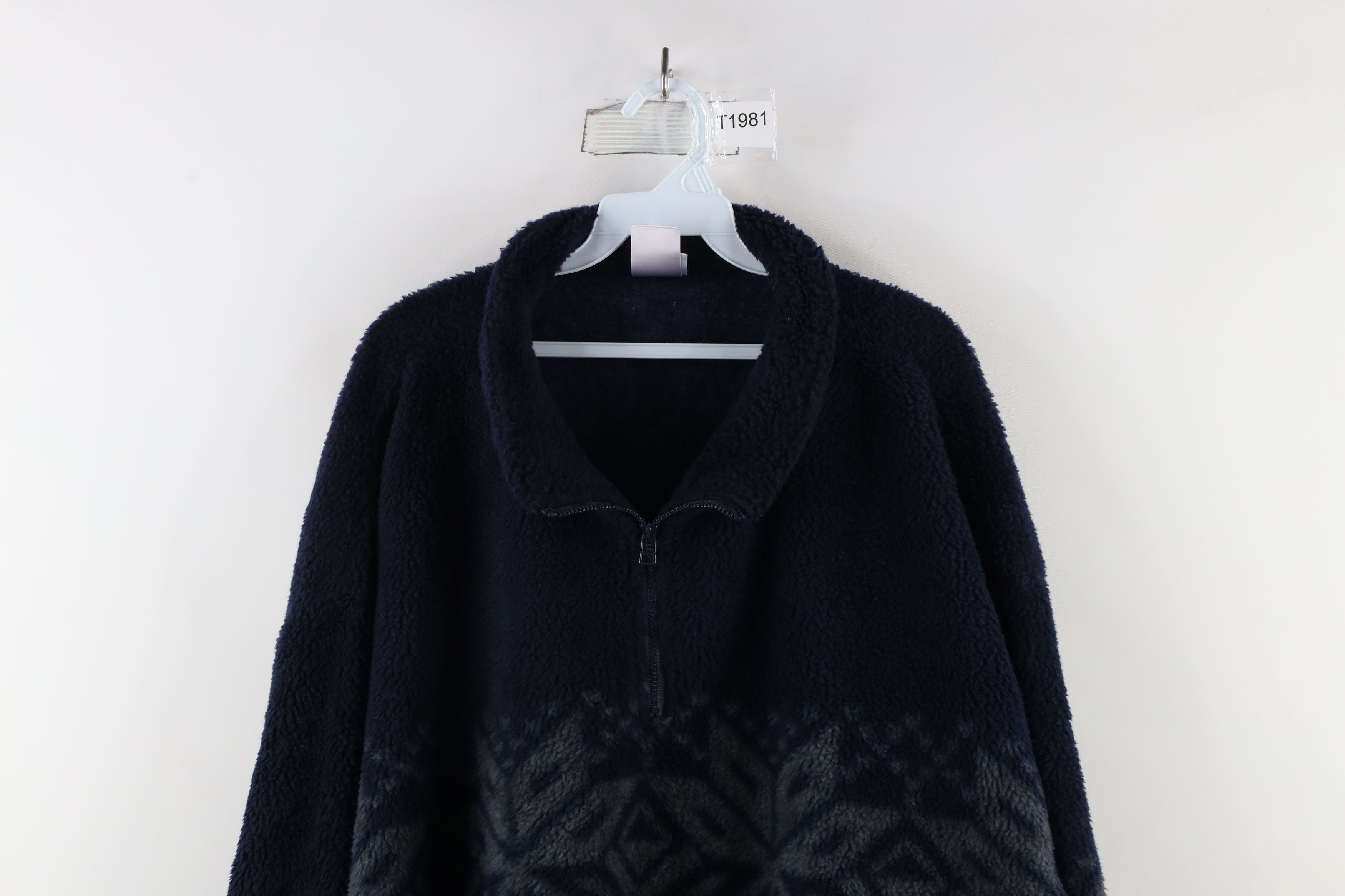 Disney × Vintage Vintage 90s Disney Mickey Mouse Pluto Dog Snowflake Sweater Size US XL / EU 56 / 4 - 2 Thumbnail