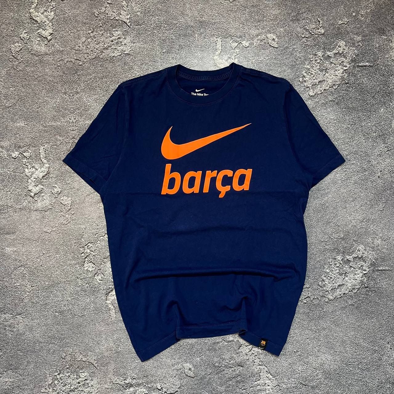 Nike × Vintage Barcelona Nike tee big logo Barca swoosh size M Size US M / EU 48-50 / 2 - 1 Thumbnail