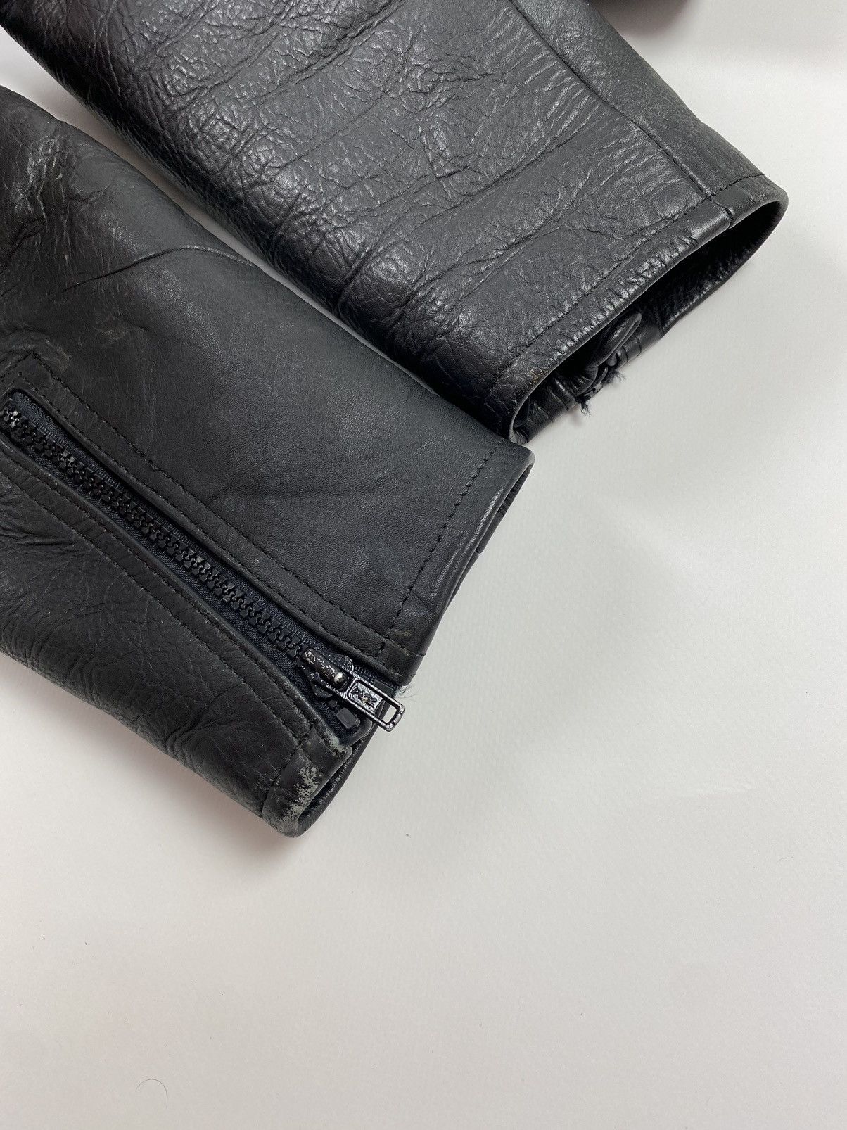 Vintage 1990’s Vintage Euro Style Heavy Leather Biker Jacket Size US M / EU 48-50 / 2 - 10 Thumbnail