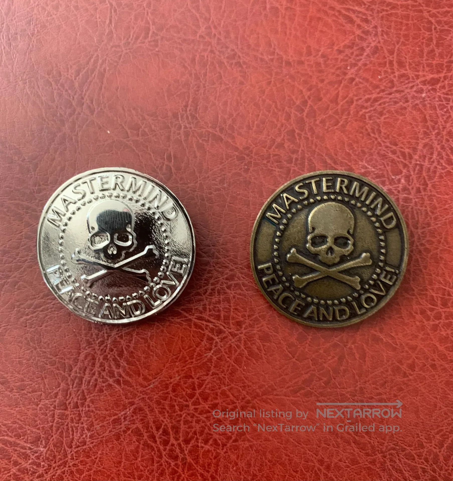 Mastermind Japan mastermind Japan Prosperity Metal Brooch. Size ONE SIZE - 1 Thumbnail