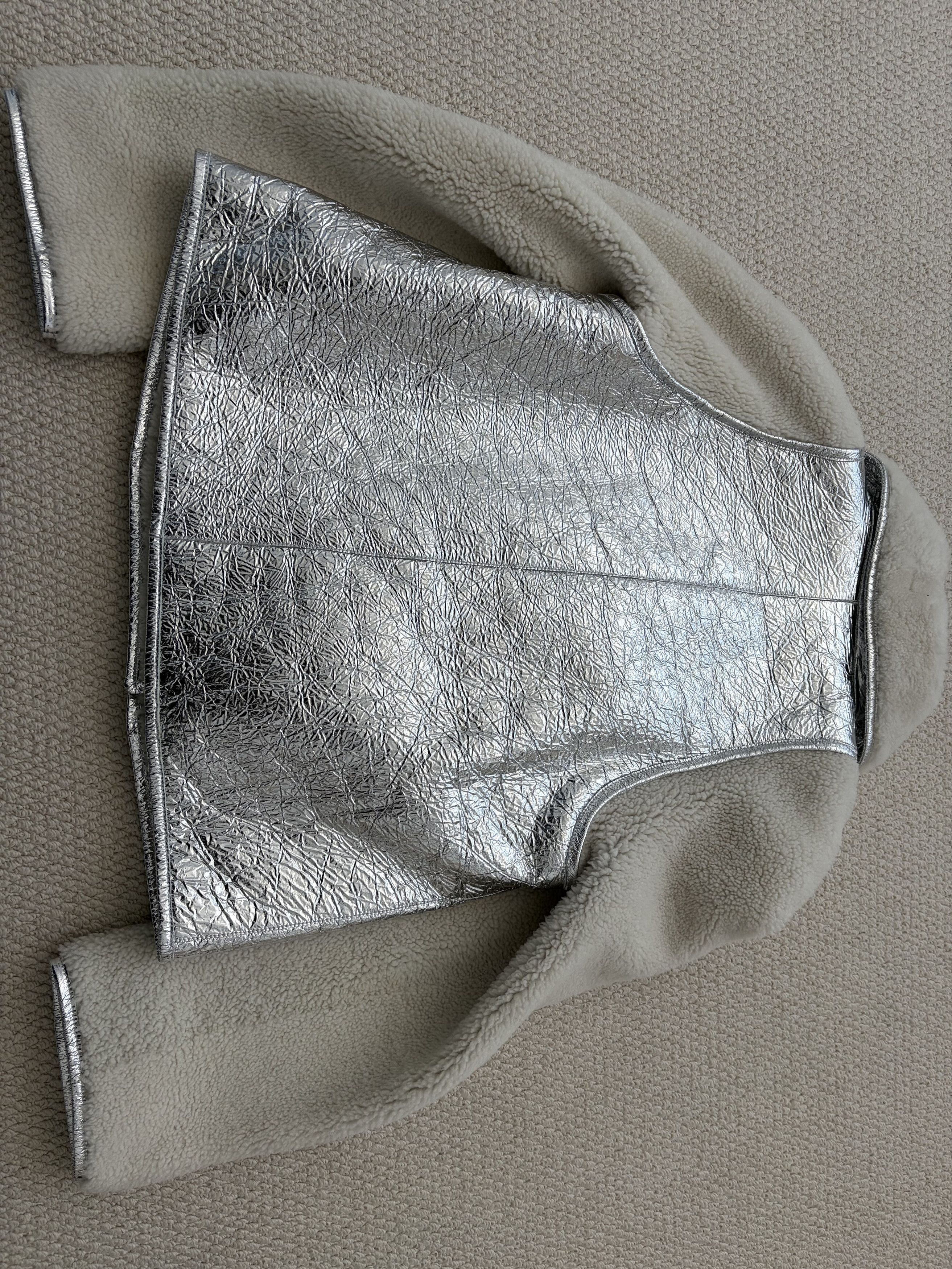 Chanel Chanel Metallic Silver Shearling Coat. Size XS / US 0-2 / IT 36-38 - 11 Thumbnail