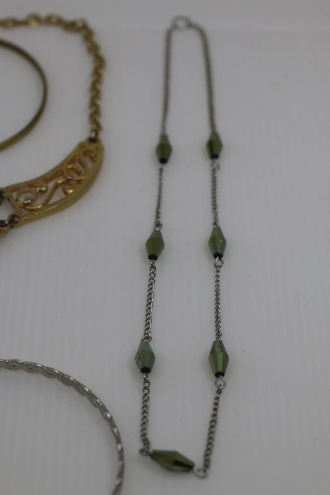 The Unbranded Brand Vintage Jewelry Lot Bracelets, Pendants & Necklace Mixed Size ONE SIZE - 9 Thumbnail