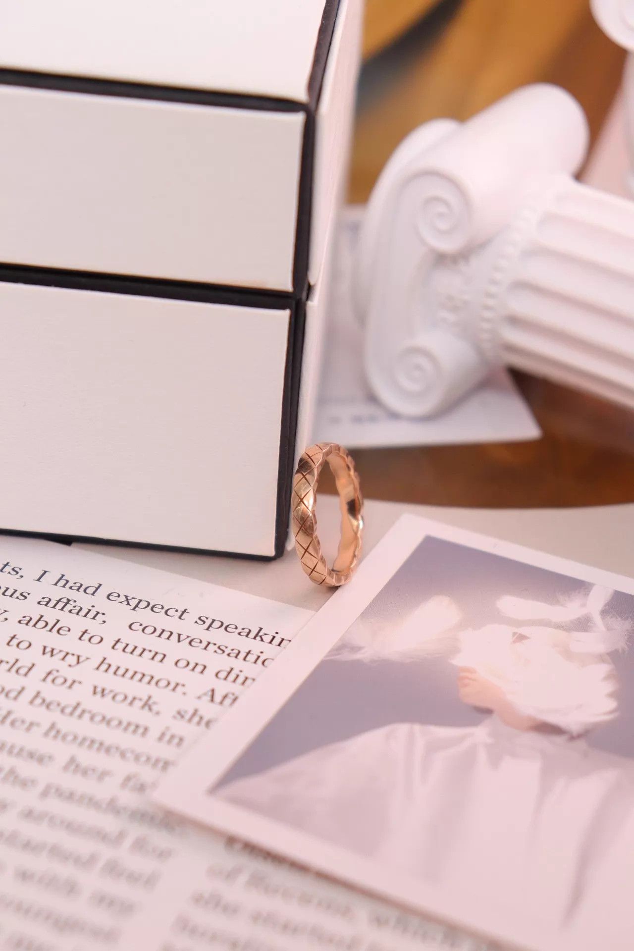 Chanel Chanel Coco Crush Narrow Ring 18K RG 52 Box, Receipt & Card Size ONE SIZE - 5 Thumbnail