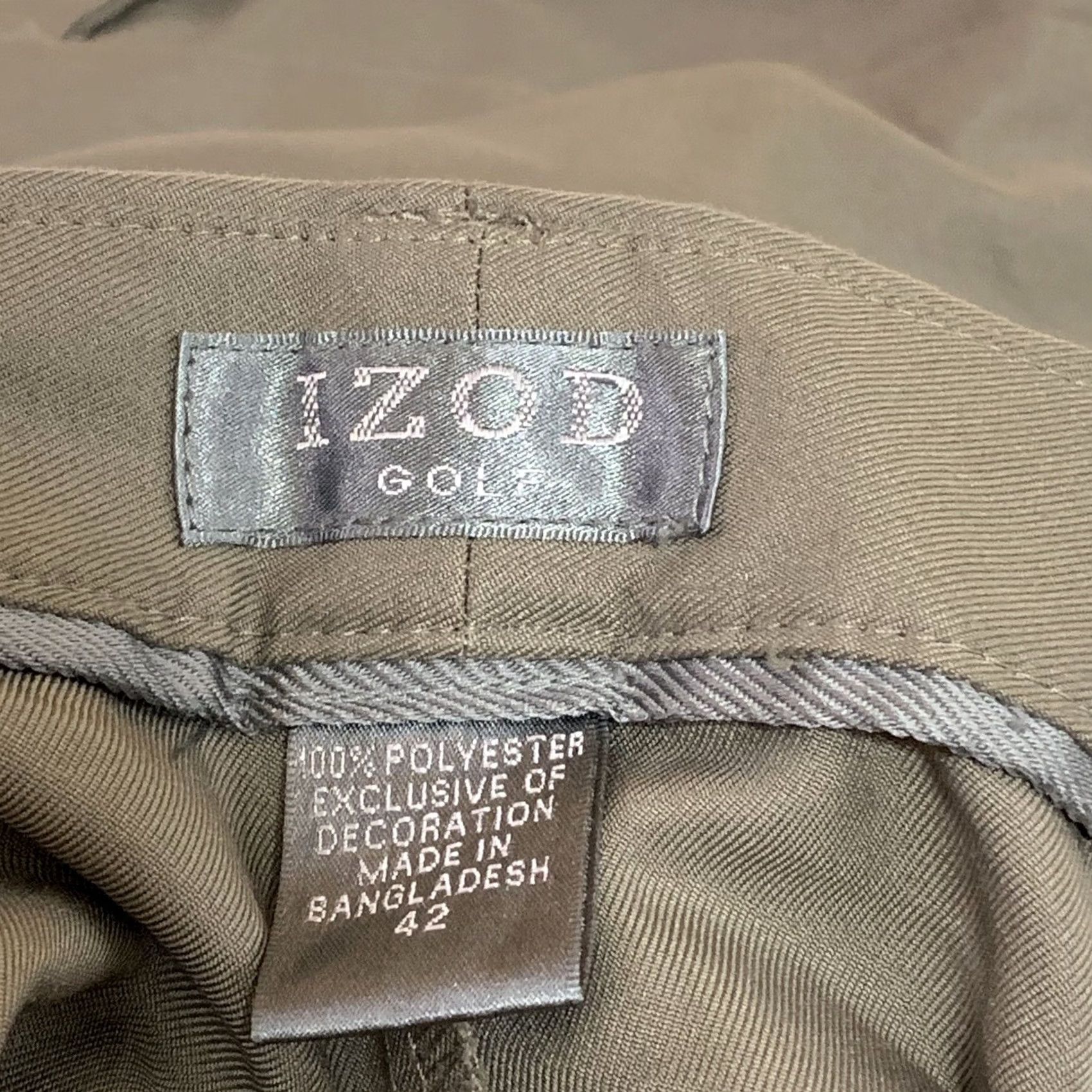Izod IZOD Golf Shorts Men's Size 42 Tan Khaki Color Shirt? Size US 42 / EU 58 - 7 Thumbnail
