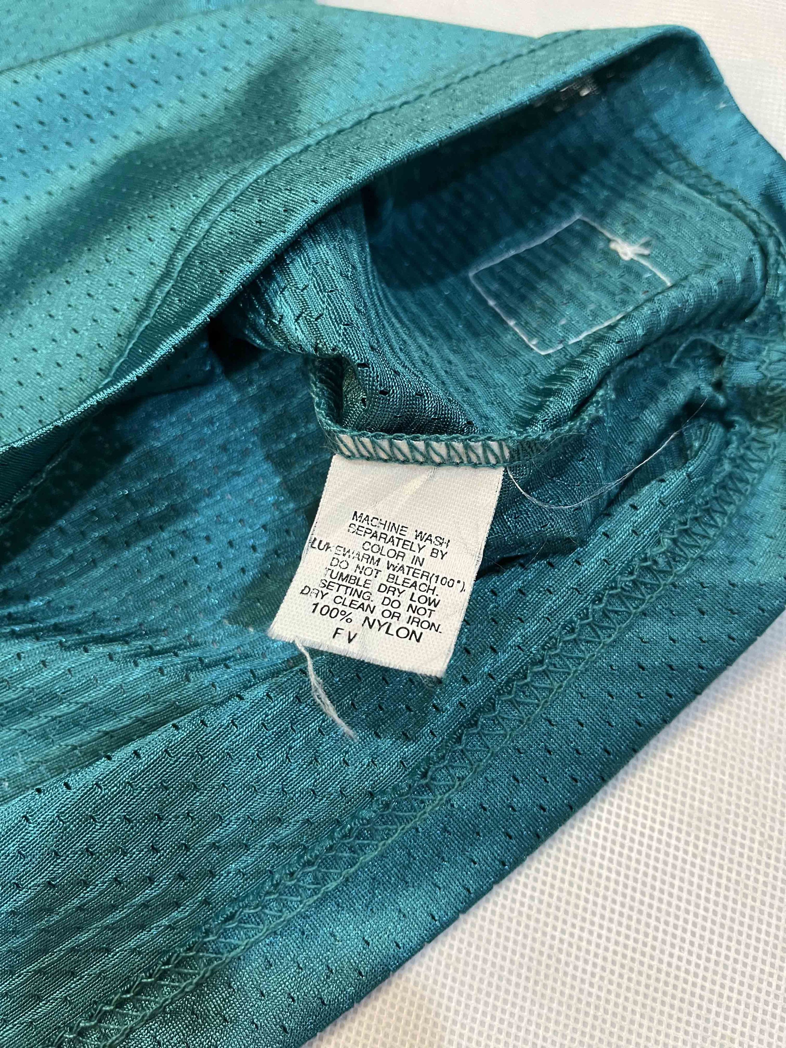 NFL × Vintage × Wilson Vintage Wilson NFL Miami Dolphins MARINO #13 Football Jersey Size US L / EU 52-54 / 3 - 7 Thumbnail