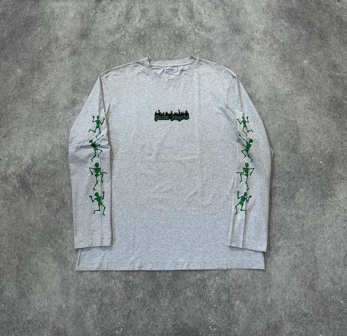 Palm Angels Palm angles flaming logo Size US L / EU 52-54 / 3 - 1 Thumbnail