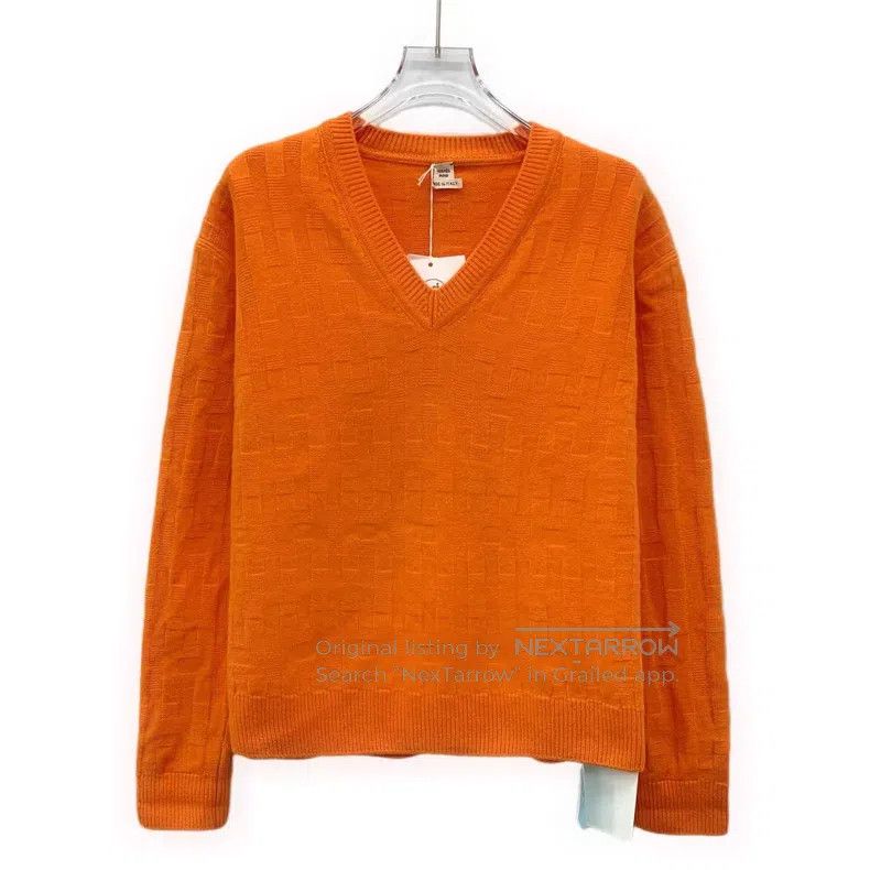 Hermes Hermes Orange Pig Nose Jacquard Full Print Wool V-neck Lon Size XS / US 0-2 / IT 36-38 - 1 Thumbnail