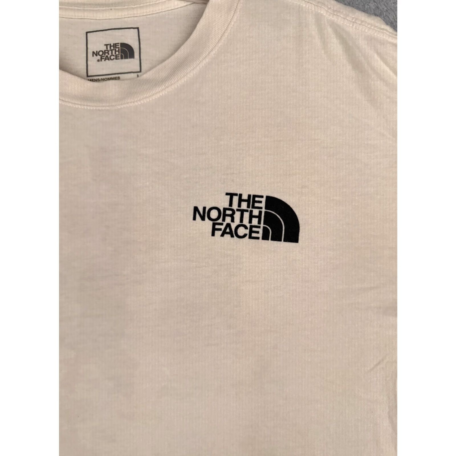 The North Face The North Face Shirt Men Large Ivory Logo Camo Long Sleeve Cotton Crew Neck T-Shirt Size US L / EU 52-54 / 3 - 6 Thumbnail