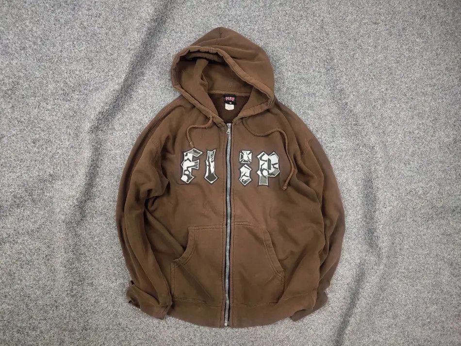 Flip Skateboards Vintage 90's Flip Skateboards Logo Faded Brown Zip Hoodie Size US M / EU 48-50 / 2 - 1 Thumbnail
