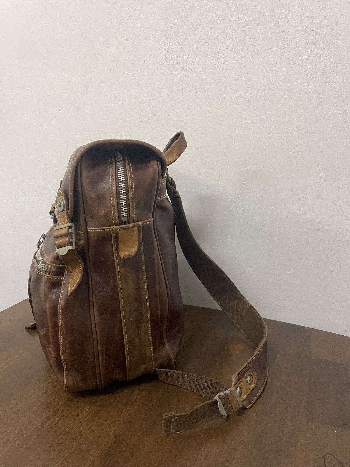Vintage 90s moustache japan full leather box bagpack Size ONE SIZE - 2 Thumbnail