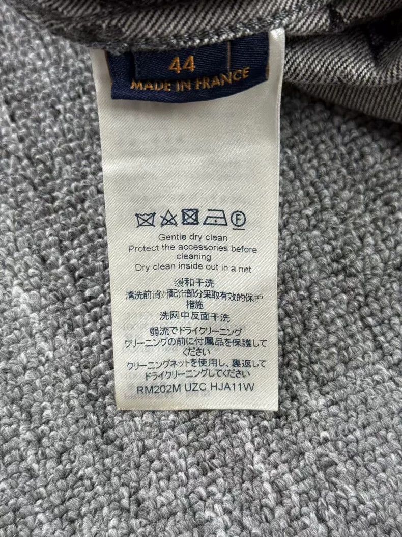 Louis Vuitton LOUIS VUITTON Co-branded black denim jacket 2501-Nextarrow Size US S / EU 44-46 / 1 - 4 Thumbnail