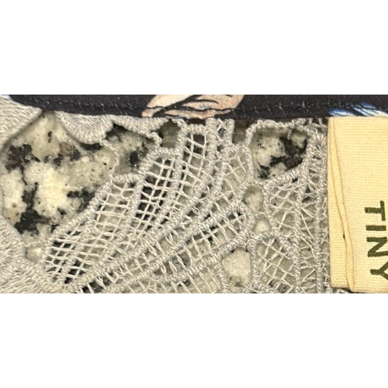 Anthropologie Anthropologie Shift Dress Gray Floral Embroidered Lace Lotus 3/4 Sleeve M Womens Size M / US 6-8 / IT 42-44 - 7 Thumbnail